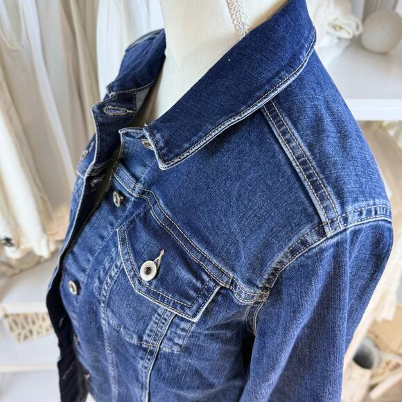 Liz Claiborne sz. Large Denim Jacket Classic durable, mature, fall, winter #4256 - Picture 5 of 10